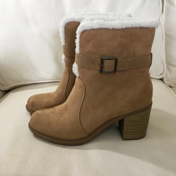 American Eagle Outfitters Shoes - American Eagle Chunky Heel Boots